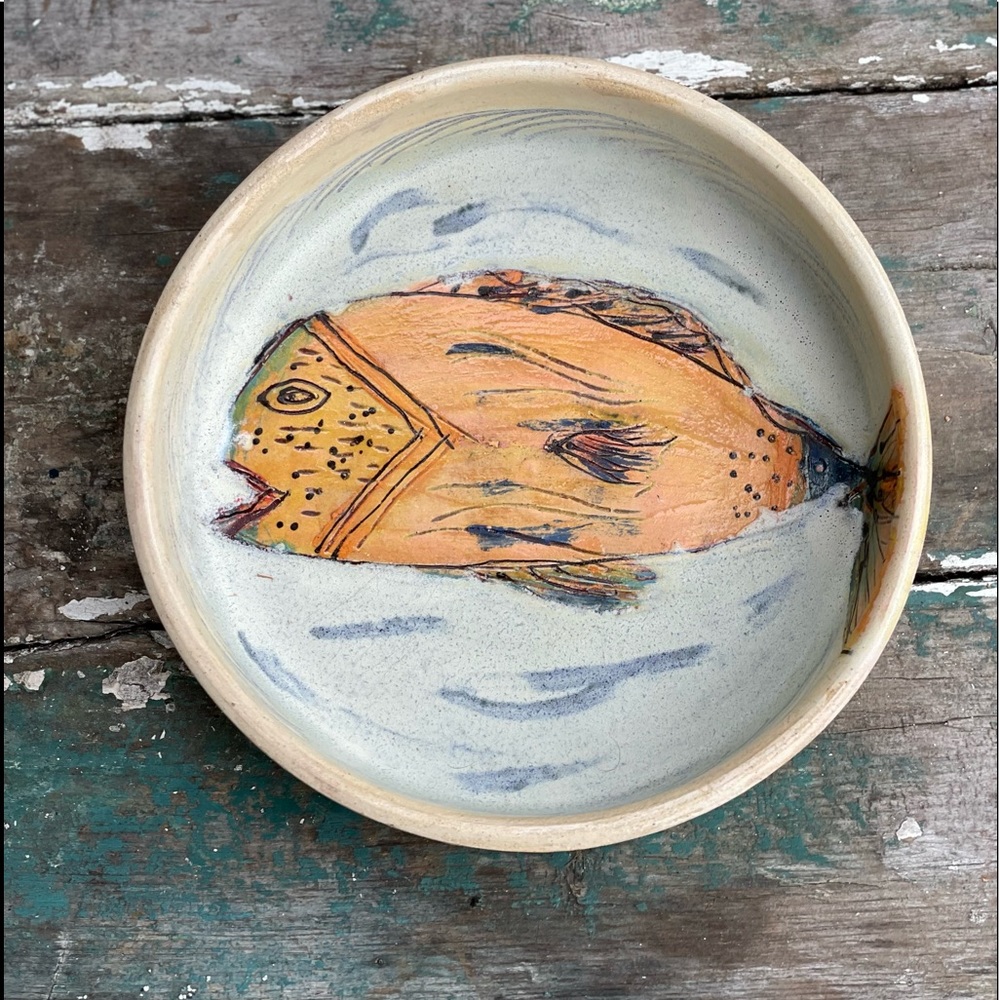 Sealife tuna fish nautical artisan pottery dish